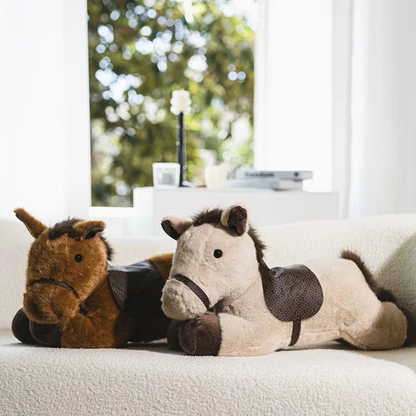 Peluche cheval à monter